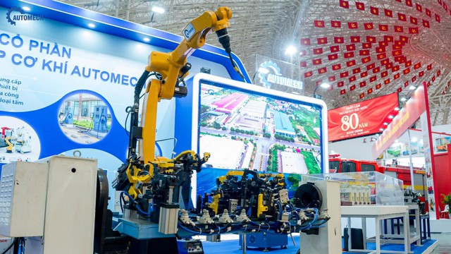 Automech attends A80 Exhibition to celebrate 80 years of National Day Automech attends A80 Exhibition to celebrate 80 years of National Day